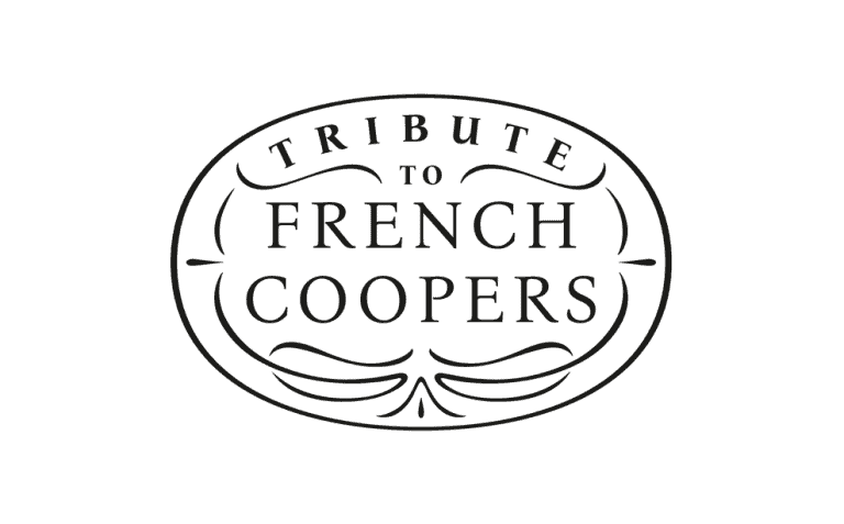 Arbres de chêne pour tonneaux de vin et de spiritueux, fabrication artisanale en France.